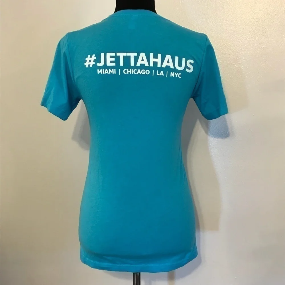 VOLKSWAGEN 2019 JETTA T-SHIRT ✨✨✨ - Picture 3 of 7